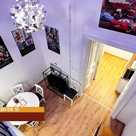 Little Americas Westend