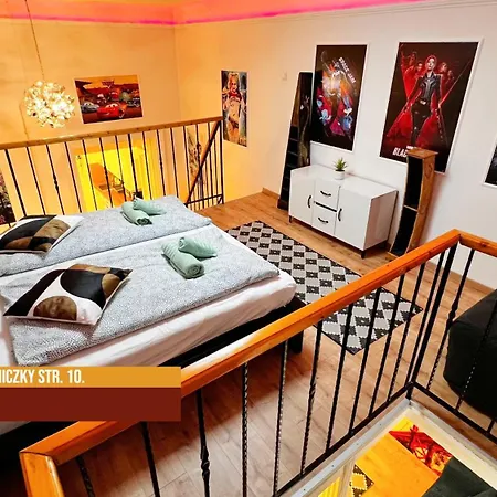 Little Americas Westend 아파트 *