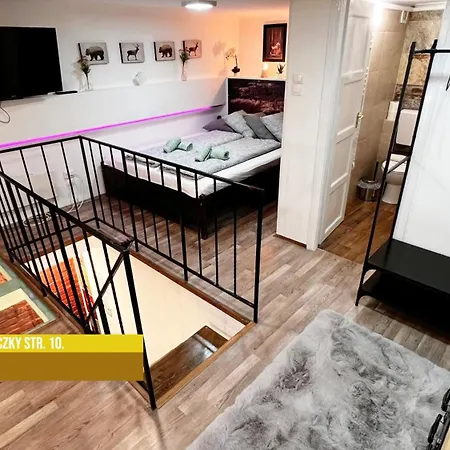 Little Americas Westend 아파트