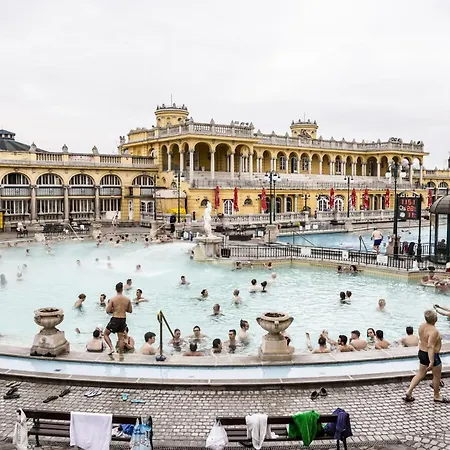 Little Americas Westend 아파트