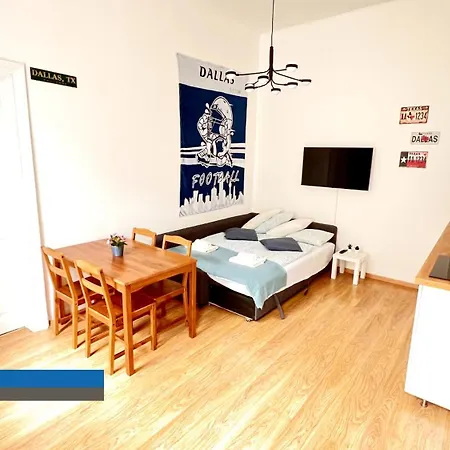Little Americas Westend Apartment Budapest