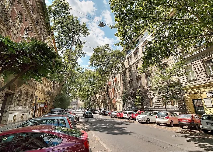 Little Americas Westend * Будапешт