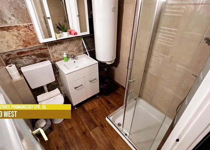 Little Americas Westend *