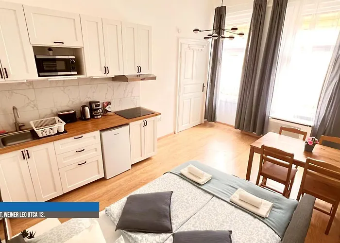 Little Americas Westend Апартаменты Будапешт